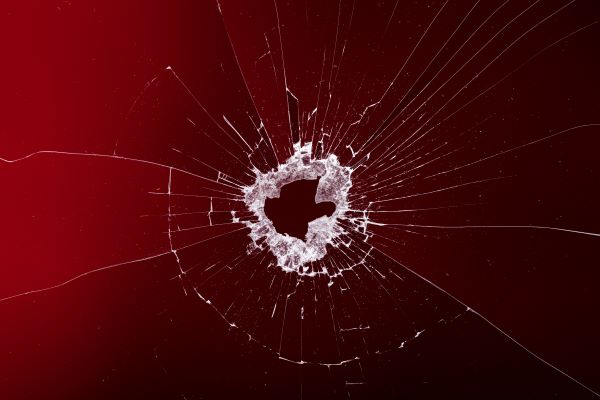 В ХМАО вандалы разгромили уникальный туристический объект