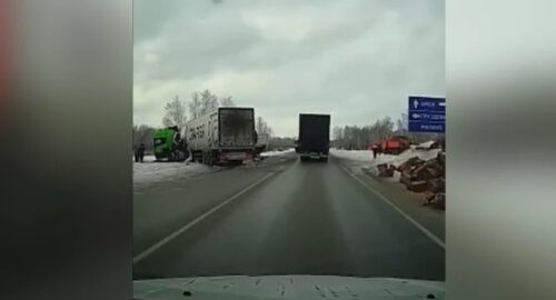 Массовое ДТП с участием большегрузов произошло в Новосибирской области