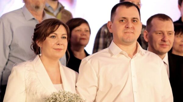 В Томской области сыграли свадьбу в прямом эфире
