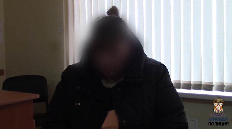 В Омске задержали мать ребенка, найденного мертвым в мусорном контейнере