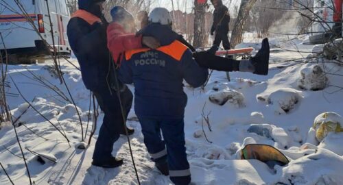 В Бердске спасли упавшего в колодец мужчину
