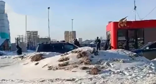 Массовая драка на Шамшурина в Новосибирске переросла в стрельбу
