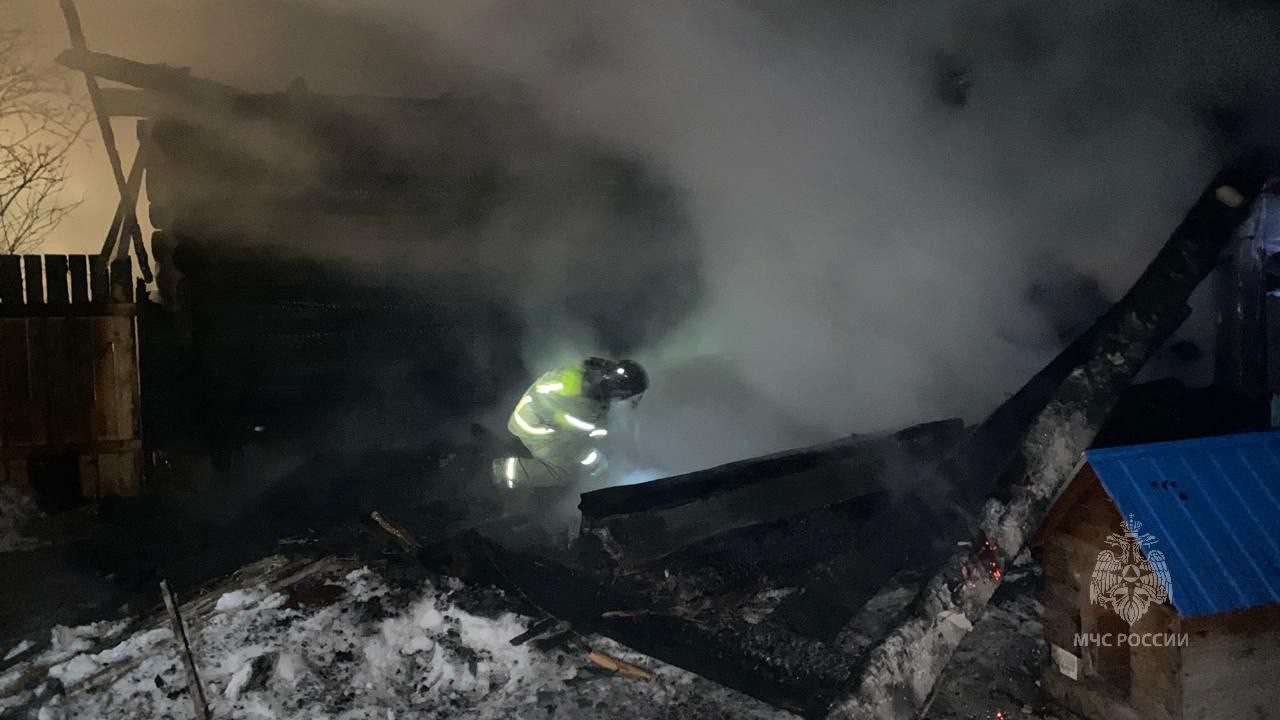 В Красноярском крае при пожаре погибли два человека