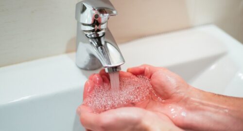 Под Красноярском 15 домов остались без водоснабжения
