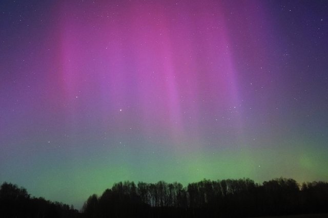 Новосибирский фотограф Поляков запечатлел северное сияние