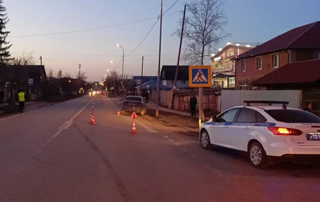На Чаплина в Тюмени 18-летняя девушка-водитель наехала на ребенка