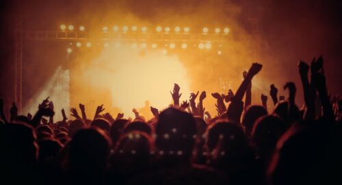В Тюмени 5 апреля не состоится концерт группы «Любэ»