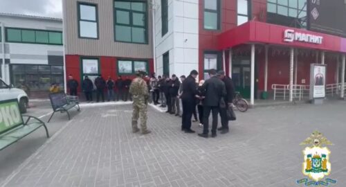Рейд по стройкам и автомойкам в Красноярске закончился задержанием 27 мигрантов