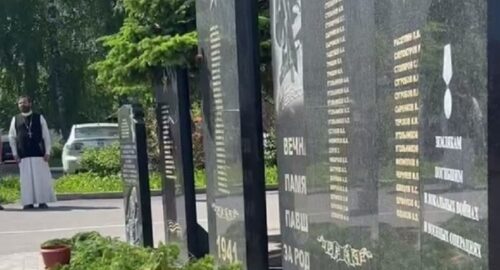 На ремонт памятника воинам ВОВ в Кемерово потратят 3,4 млн рублей