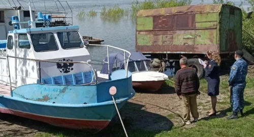 В Томской области по суду владельца катера обязали привести его в порядок