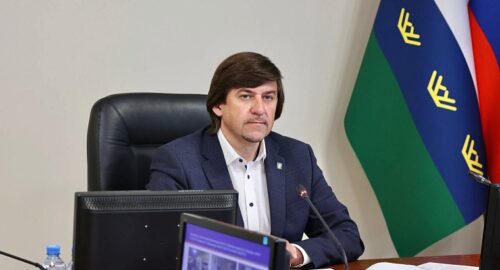 Жители Тюмени просят властей помочь со зданием для семейной школы
