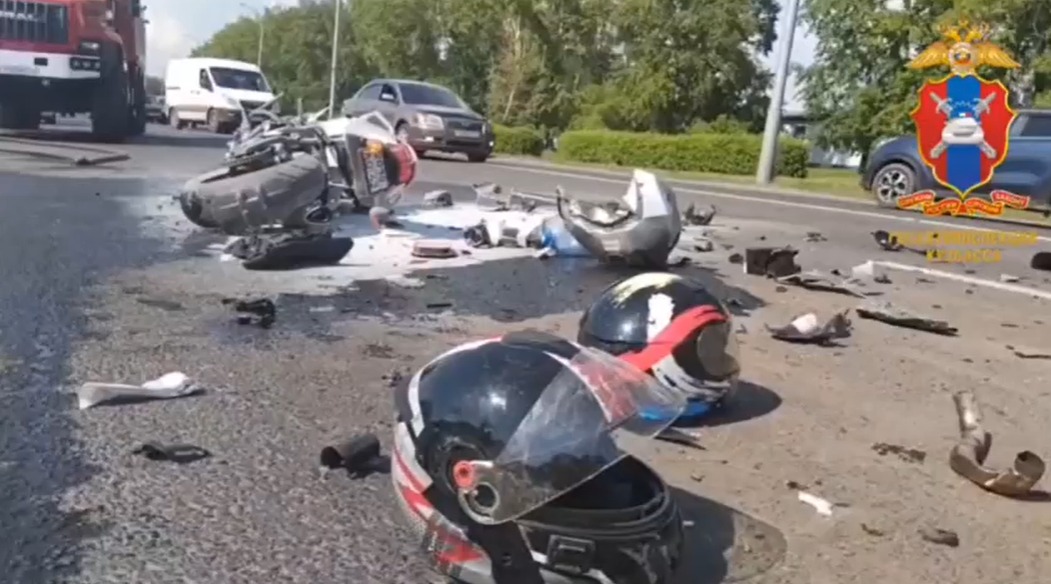 Мотоциклист скончался в больнице после ДТП с внедорожником в Кемерове