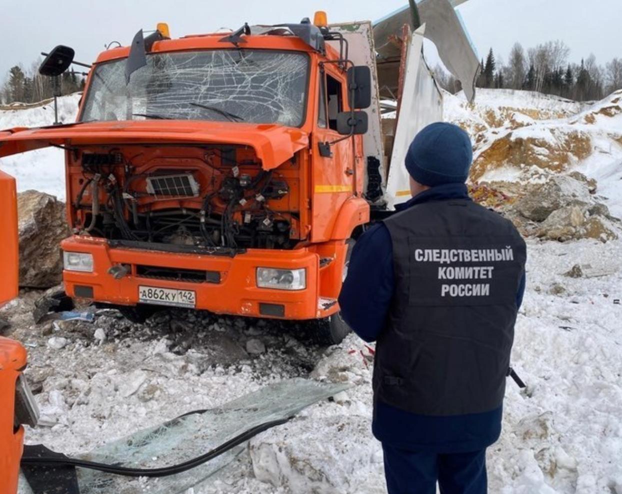 СК по Томской области показал кадры с места взрыва в селе Сухоречье