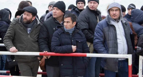 В ЯНАО планируют привезти 1,5 тыс. мигрантов из Узбекистана