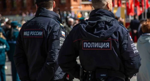 Новосибирец разбился после падения с девятого этажа